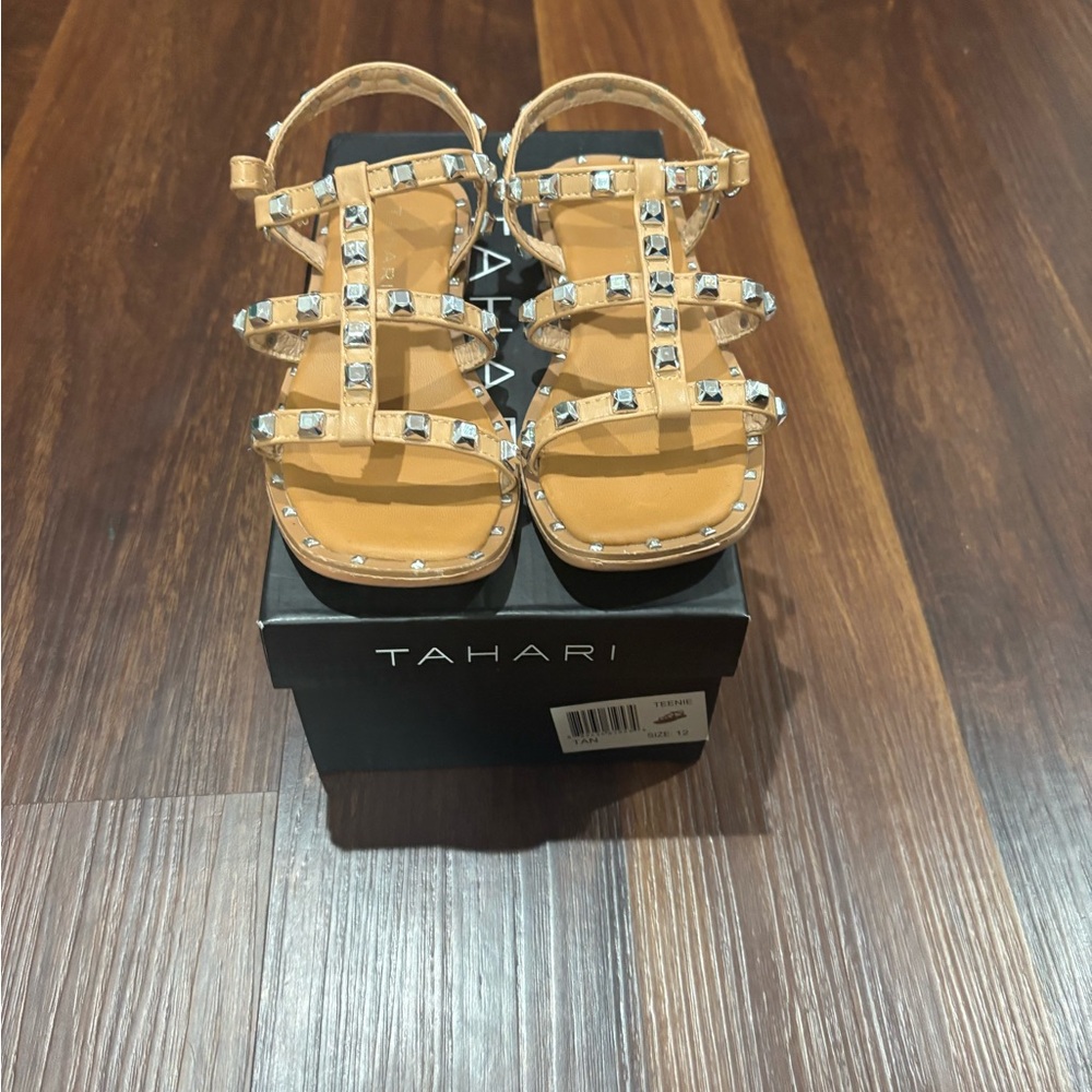 Girls Tahari Tan Studded Sandals ‘Teenie’ size 12 shoes excellent condition